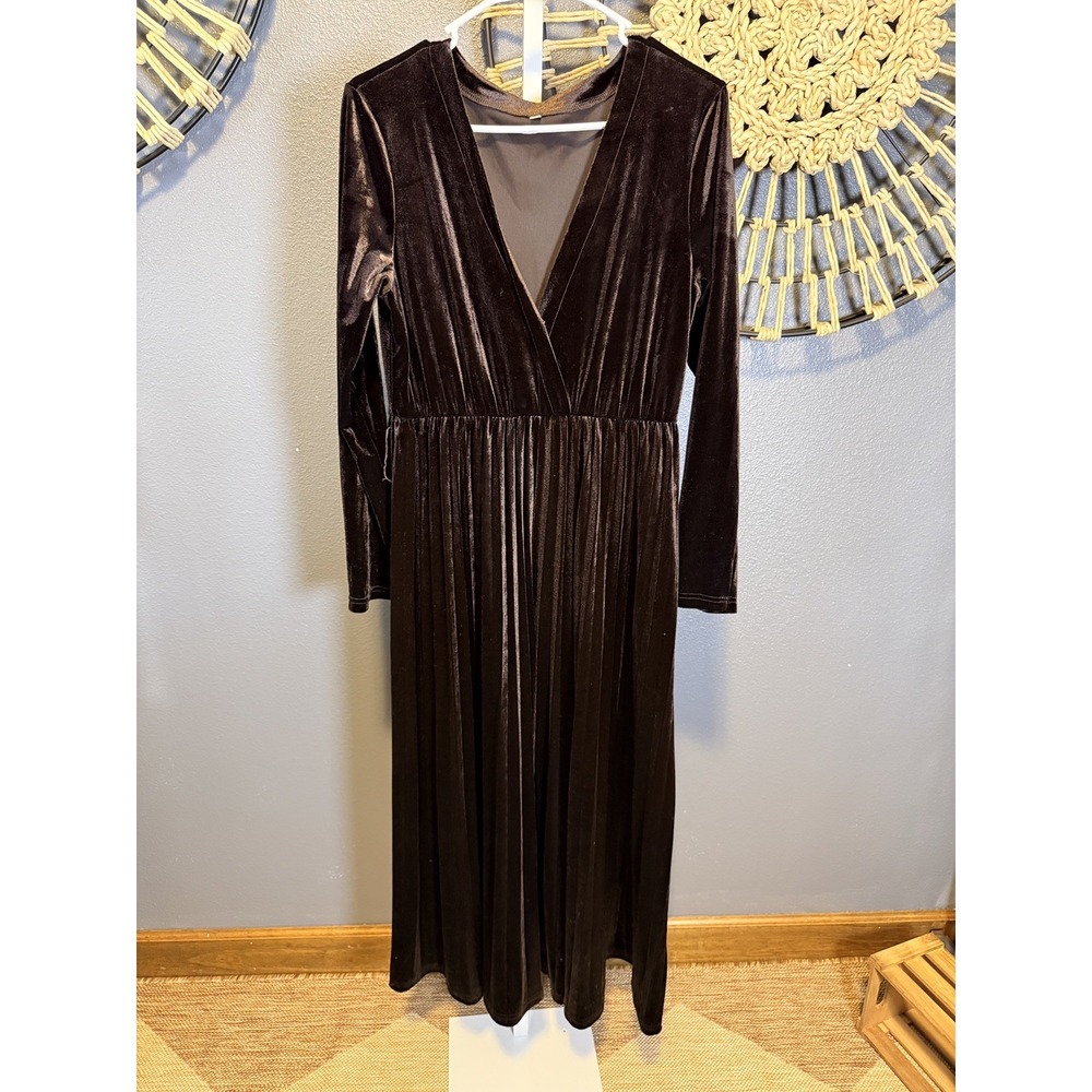 Women's Long chocolate Brown Soft Stretchy Wrap like Dress, Sz S Wedding Guest